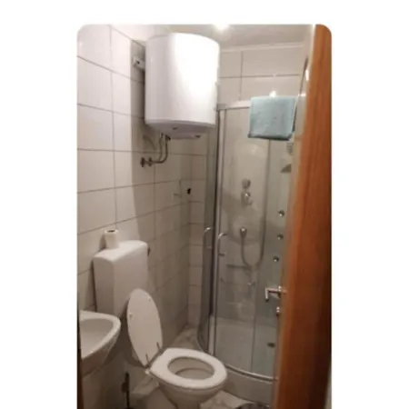 Ajla Apartamento